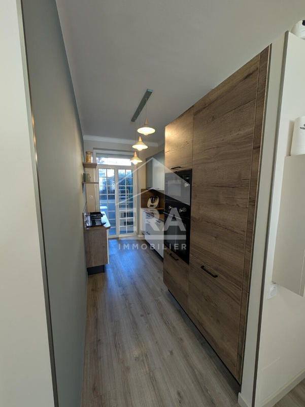 Appartement - 80 m² - 4 pièces