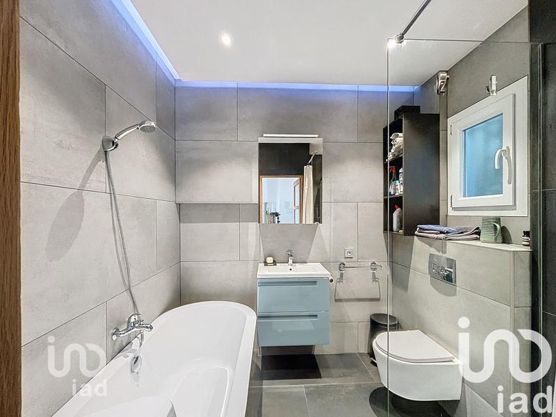 Appartement - 75 m² - 3 pièces