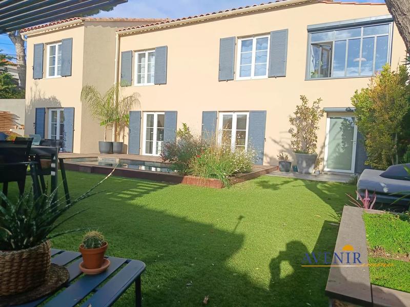 Maison - 135 m² - 5 pièces