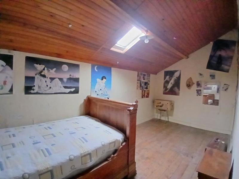 Maison - 104 m² - 5 pièces