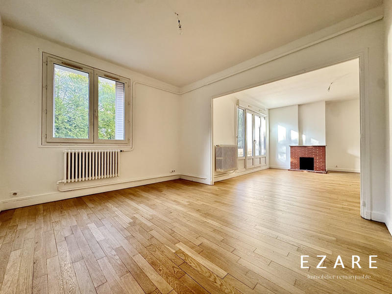 Appartement - 102 m² - 5 pièces