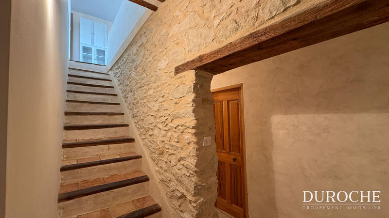 Maison - 224 m² - 7 pièces