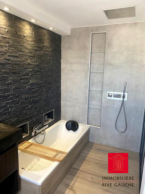 Appartement - 111 m² - 5 pièces