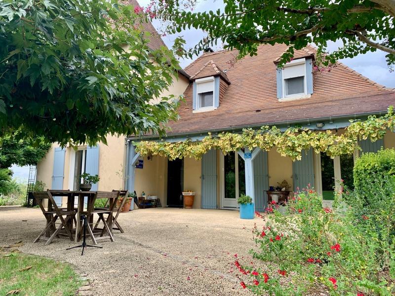 Maison - 160 m² - 7 pièces