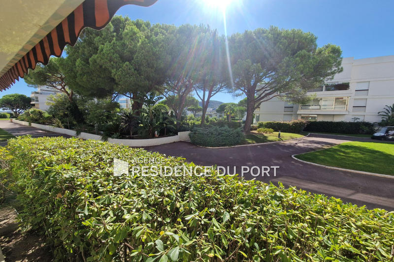 Appartement - 70 m² - 2 pièces