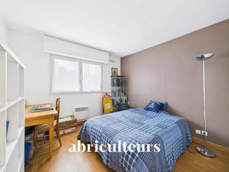 Appartement - 125 m² - 5 pièces