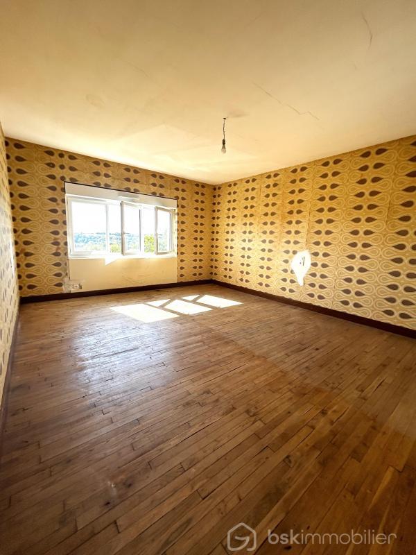 Maison en pierre - 150 m² - 7 pièces