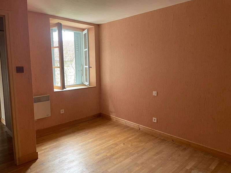 Maison - 99 m² - 4 pièces