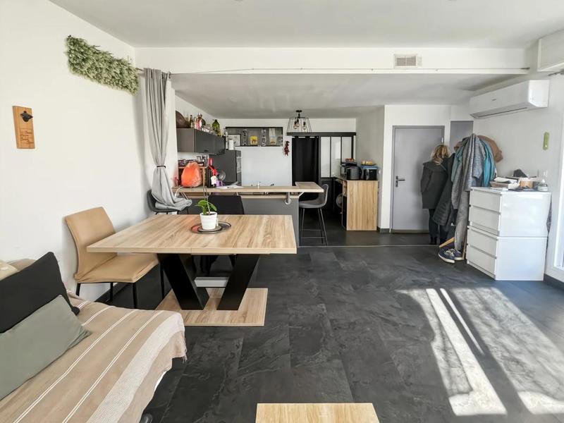 Appartement - 180 m² - 8 pièces