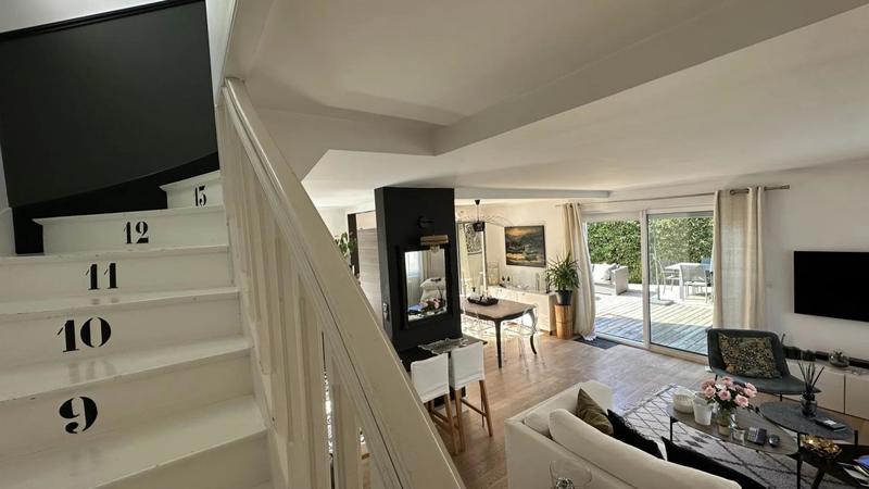 Villa - 134 m² - 7 pièces