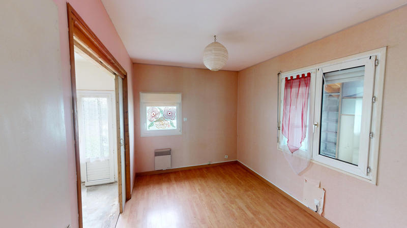 Maison - 104 m² - 5 pièces