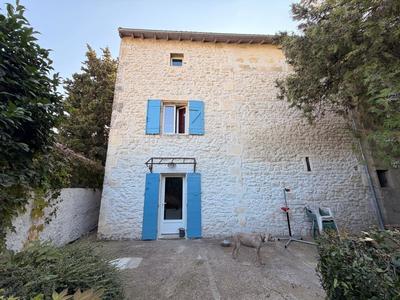 Maison - 220 m² - 6 pièces