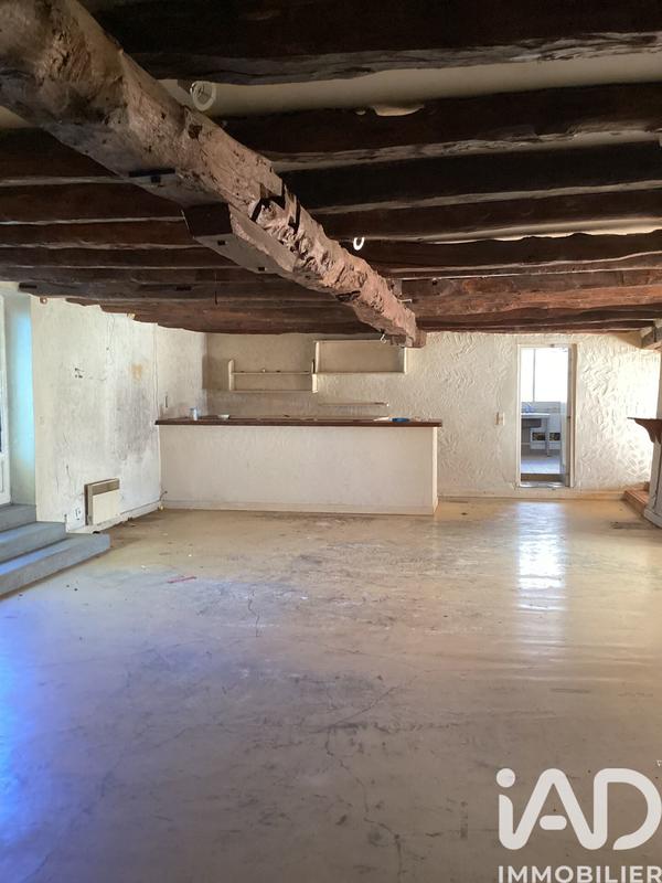 Maison - 600 m² - 8 pièces