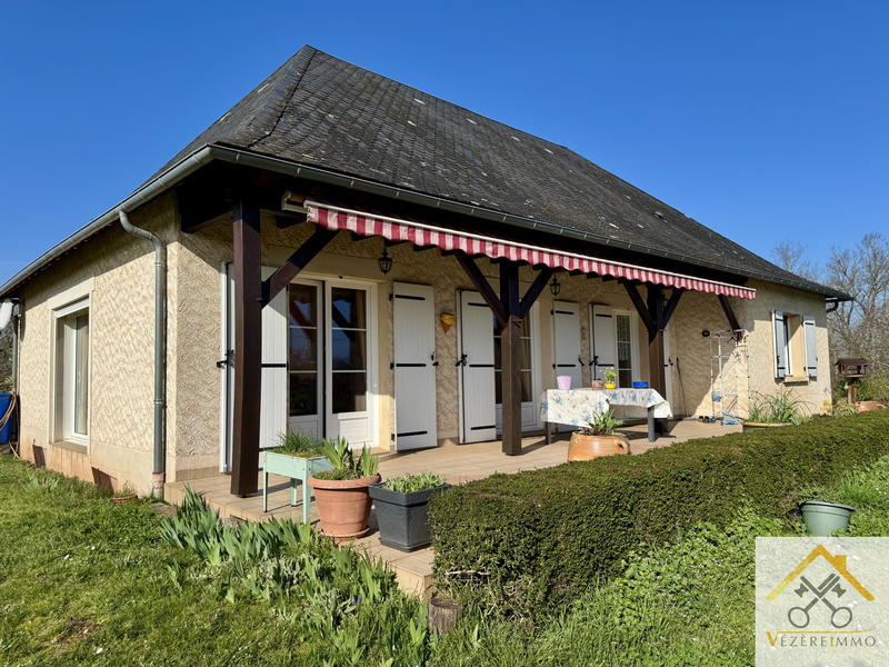 Maison - 110 m² - 4 pièces