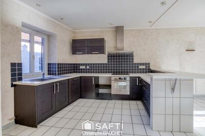 Appartement - 99 m² - 4 pièces