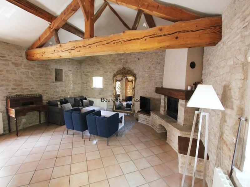 Demeure - 344 m² - 15 pièces