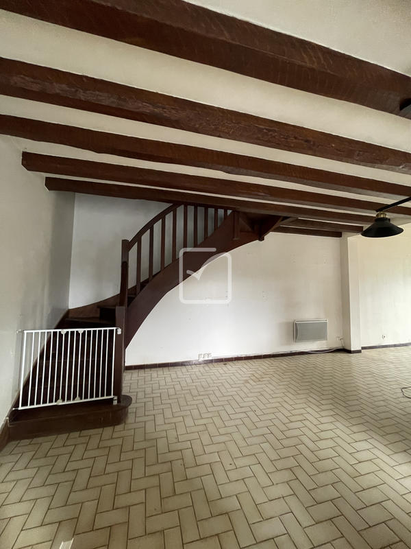 Maison - 161 m² - 7 pièces