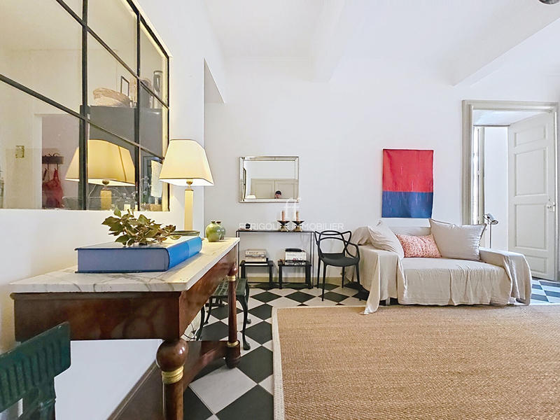 Appartement - 83 m² - 3 pièces