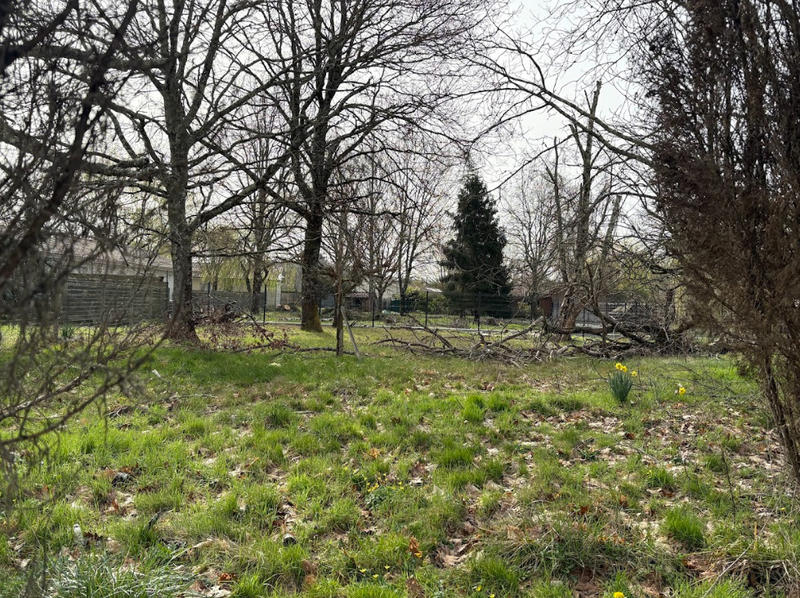 Terrain constructible - 746 m²