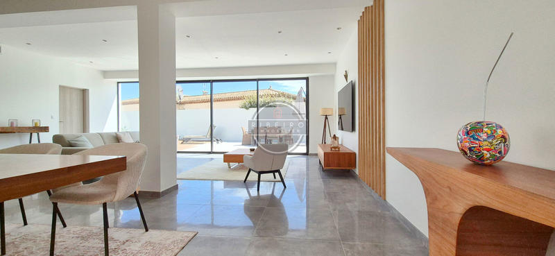 Villa - 185 m² - 4 pièces