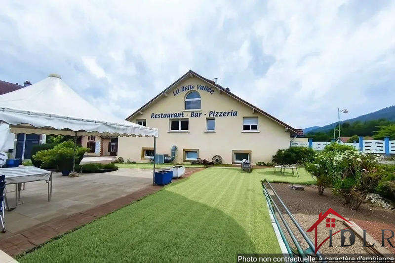 Fonds de commerce - Local commercial - 270 m²