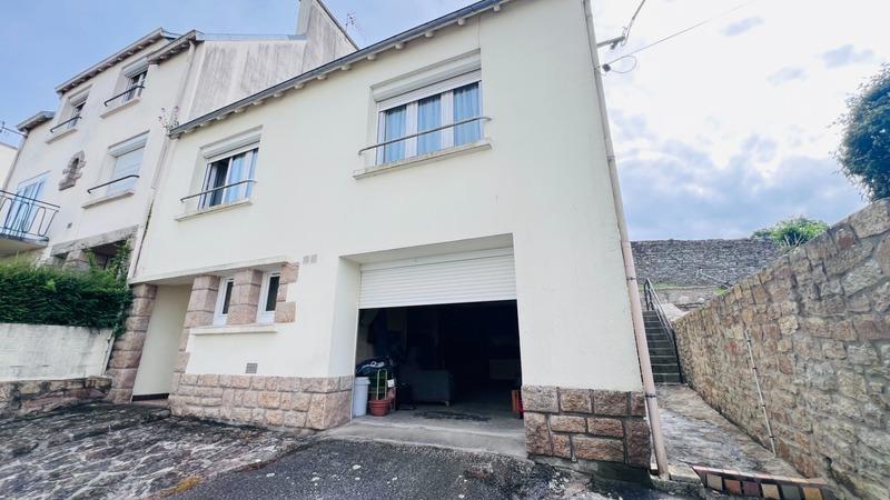 Maison de ville - 90 m² - 7 pièces