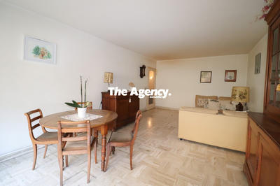 Appartement - 95 m² - 4 pièces