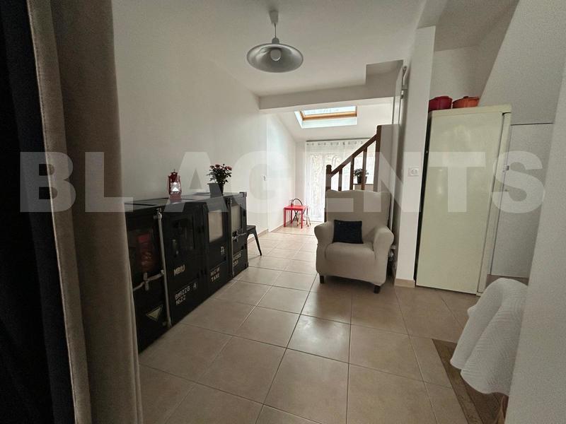 Maison - 84 m² - 6 pièces