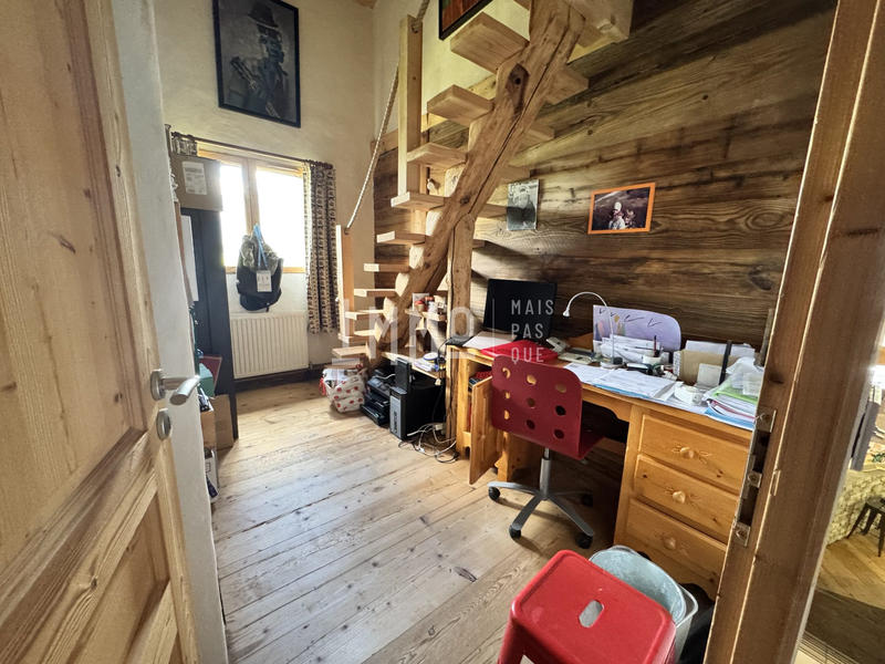 Châlet - 265 m² - 9 pièces