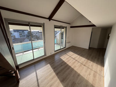 Appartement - 128 m² - 4 pièces