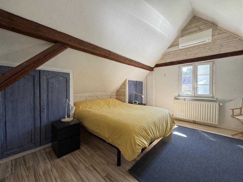 Maison - 170 m² - 6 pièces