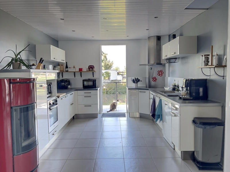 Maison - 140 m² - 7 pièces