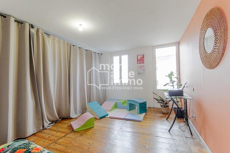 Maison - 144 m² - 5 pièces