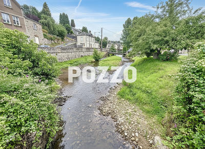 Maison - 134 m² - 9 pièces