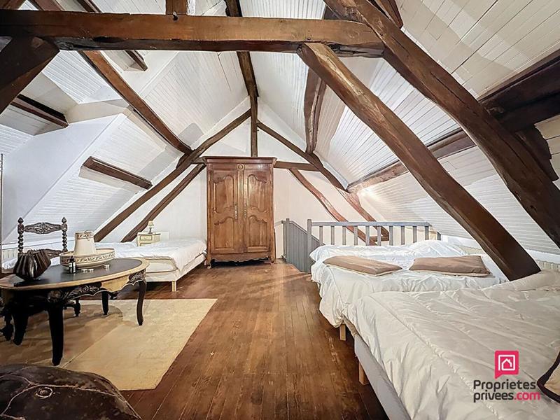 Maison - 160 m² - 6 pièces