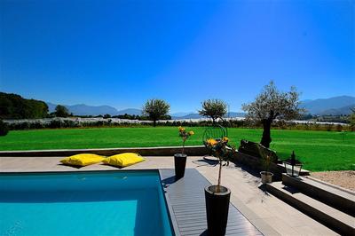 Propriété - 400 m² - 10 pièces