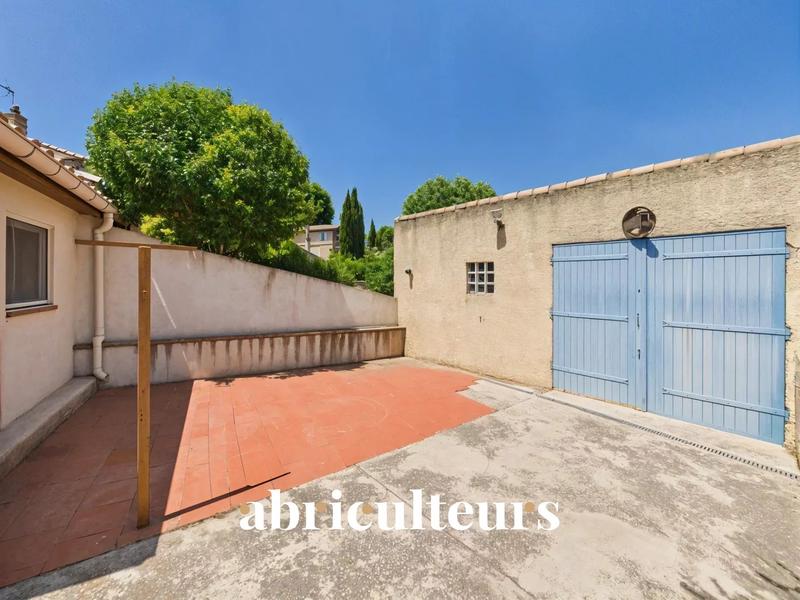 Maison - 94 m² - 5 pièces