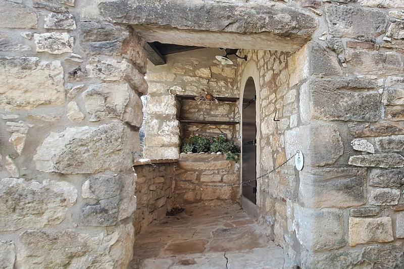 Maison en pierre - 180 m² - 6 pièces