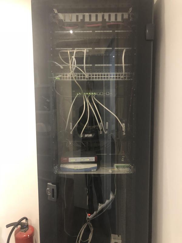 Bureau - 235 m² - 8 pièces