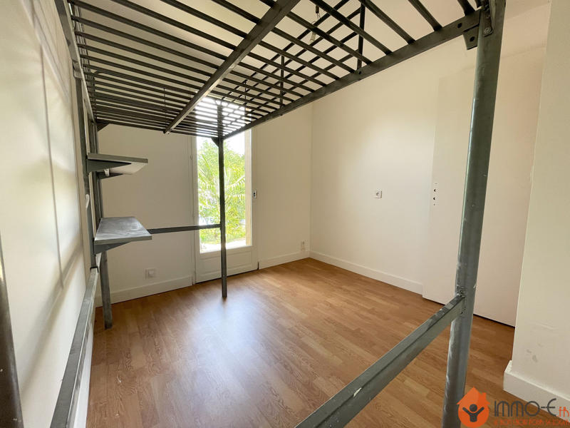 Maison - 148 m² - 8 pièces