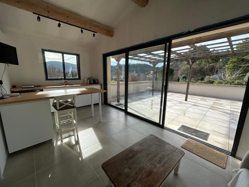 Villa - 125 m² - 6 pièces