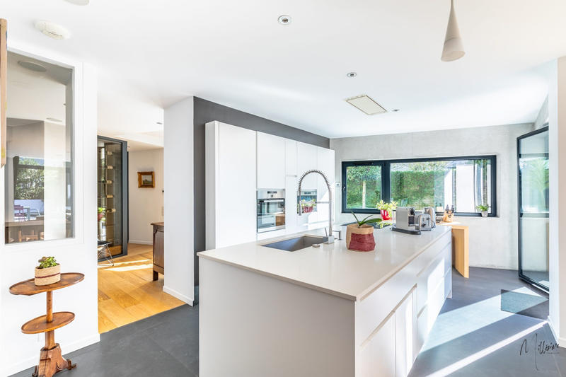 Maison - 192 m² - 6 pièces