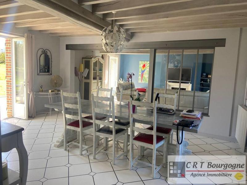 Maison ancienne - 177 m² - 9 pièces