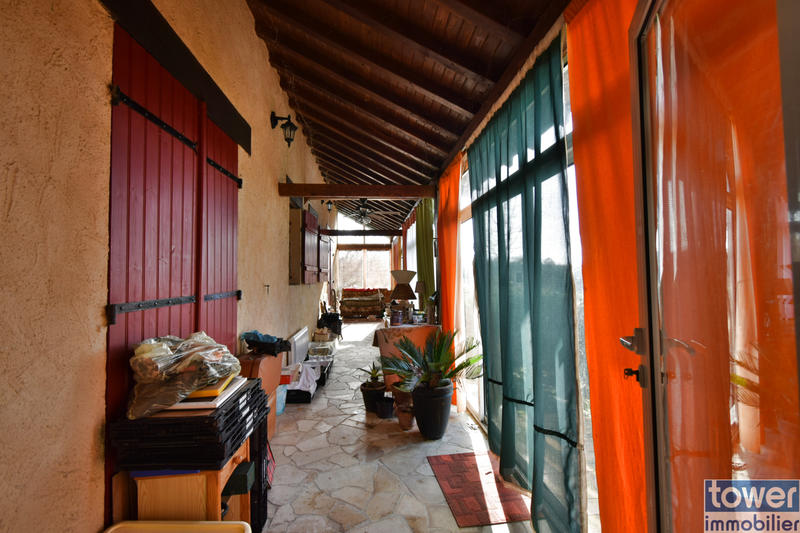 Propriété - 385 m² - 13 pièces