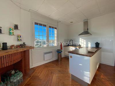 Château - 462 m² - 20 pièces