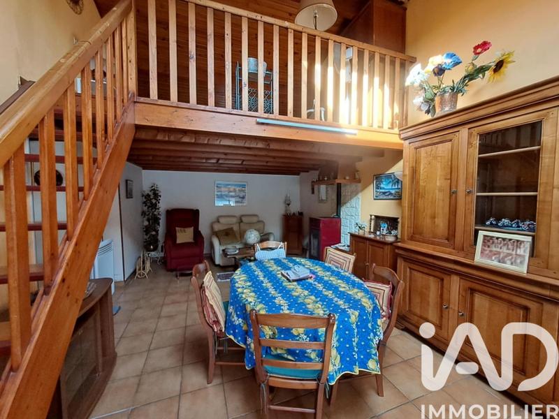 Maison - 94 m² - 3 pièces