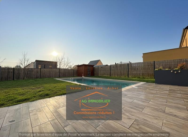 Maison - 107 m² - 5 pièces