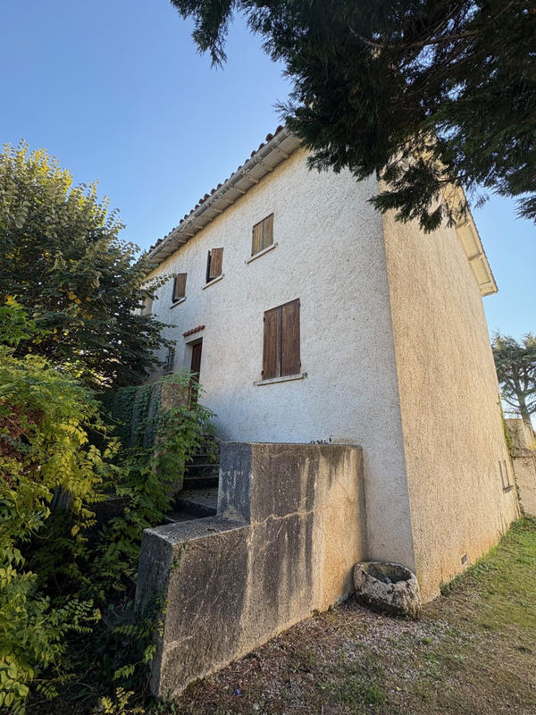 Maison - 200 m² - 6 pièces