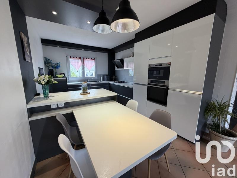 Maison - 125 m² - 7 pièces