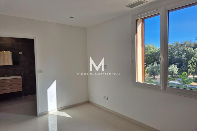 Maison - 190 m² - 6 pièces